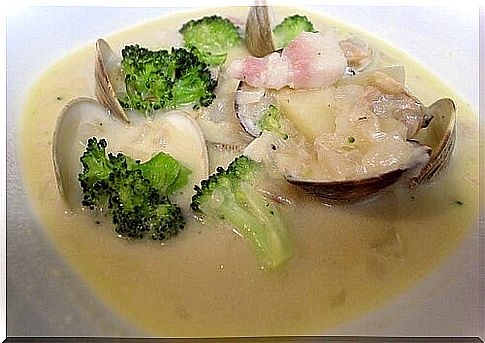 Clam soup