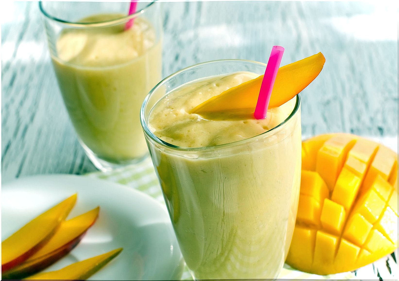 Carrot and mango smoothie