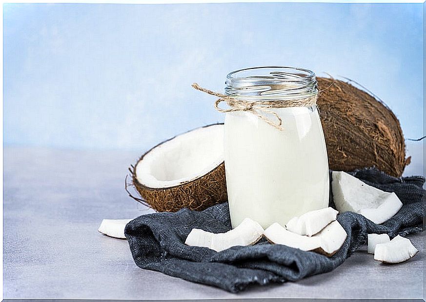 Coconut milk on a towel