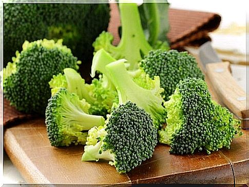 Broccoli can be used to make vegetarian nuggets.