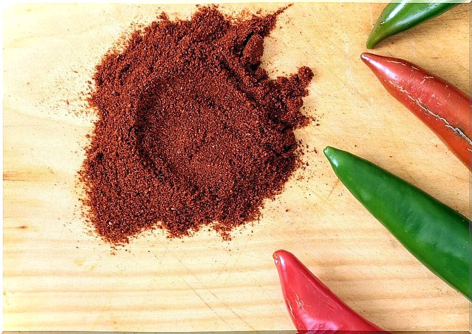 Cayenne pepper vs. mocha.