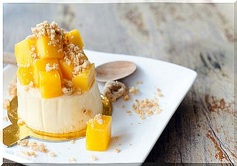 mango and coconut mousse