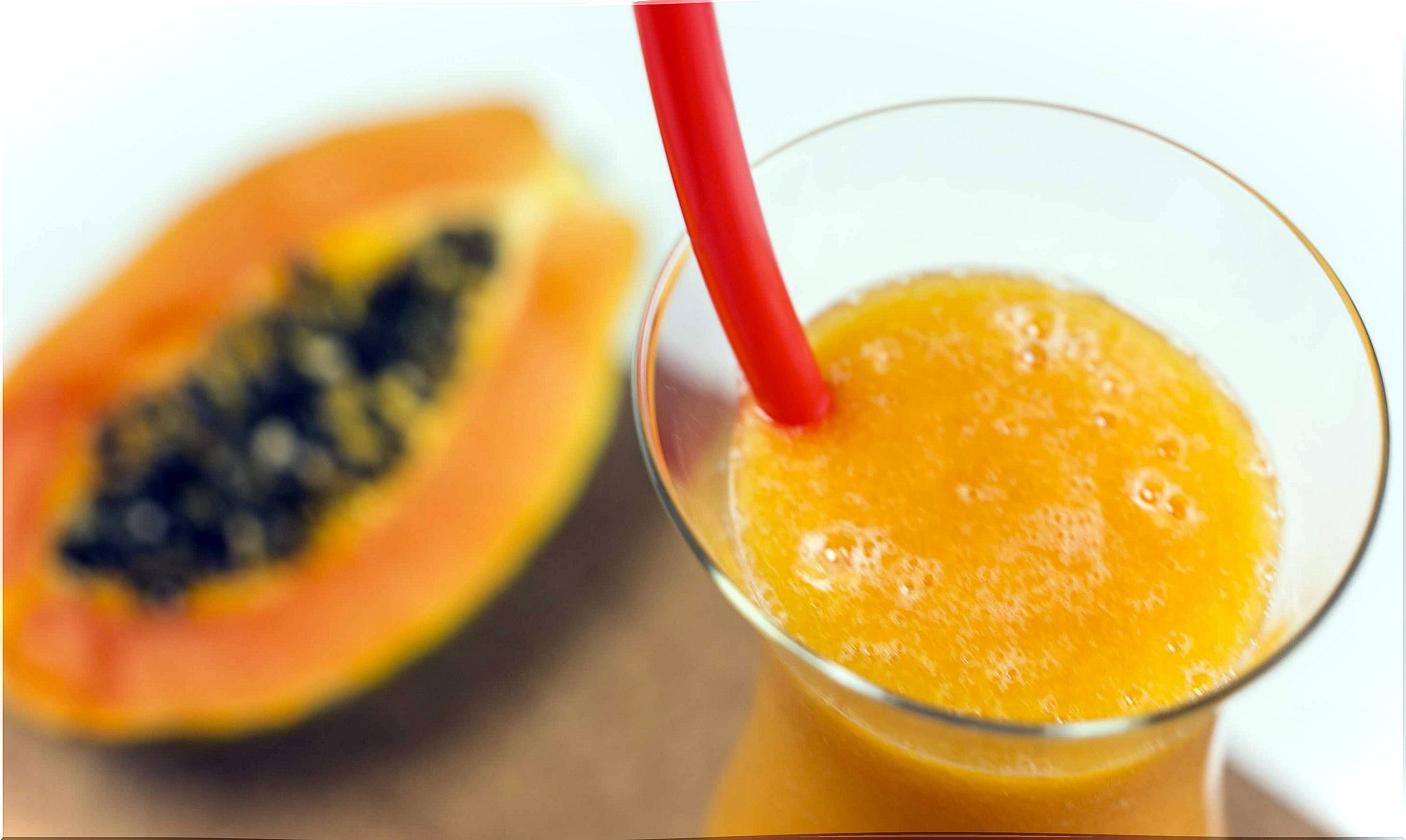 Papaya and peach juice for indigestion