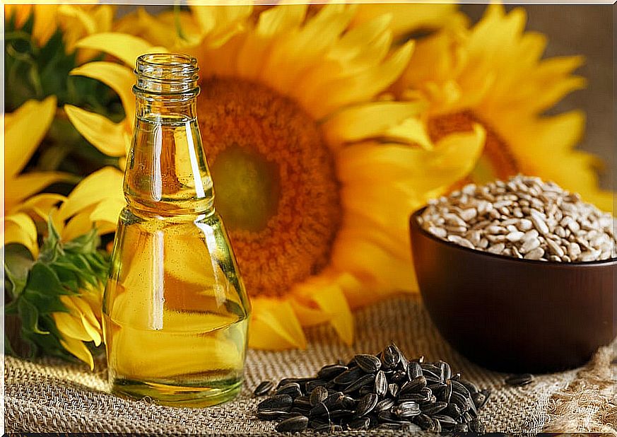 Sunflower seeds and oil