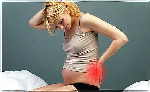 Tricks to control kidney stones during pregnancy