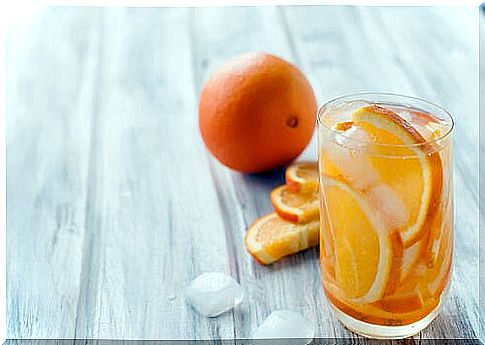 Avoid citrus fruits on an empty stomach